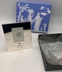 WEDGWOOD SILVER BEAR BABY PHOTO FRAME, PICTURE SIZE 5×8 cm