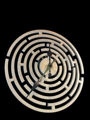 Modern Circular Maze Wall Clock, 3D Design, Metallic Finish