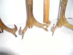 Vintage smooth Brass Easel Picture Stand 7″ tall Hollywood Regency Rococo