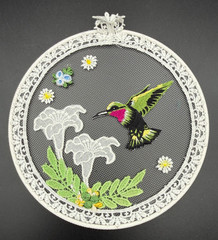 Hummingbird Sun Catcher – Lace – 6 Inches round delicate design