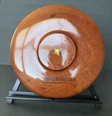 Bibi Leon Hand Crafted Painted Crab Mahogany Wood Charger Plate Tray Signed