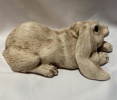 Vintage Universal Statuary Lop Eared Mother Rabbit Figurine Resin #768