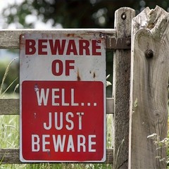 Vintage Metal Tin Signs Beware Of Well Funny Warning Wall Decor Indoor/Outdoor
