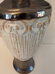 Ceramic vase 14″ Tall home decor Unbranded Antique Look- Gently Used