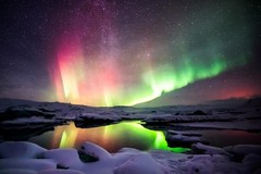 Mixed Aurora Over the Jokulsarlon lagoon Iceland Photo Poster 24×36 inch