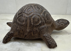 Small Rustic Primitive Cast Iron TURTLE 4.5″ L x 3.5″ W x 2″ H Decorative EUC