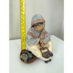 1985 Lladro Porcelain Figurine Fish Vendor Basket Native American Inspired 2162