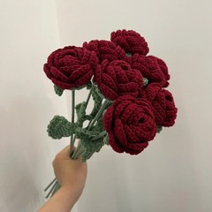 Red Roses Artificial Flowers Wool Crochet Flowers DIY Hand-Knitted Fake Flowers