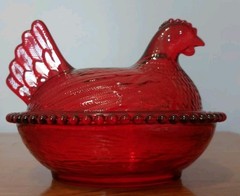 Red Glass «Hen on Nest» Covered Dish 5 1/2 In Tall 7 In Long NEW