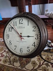 Vintage 18 » WARREN TELECHRON ASHLAND MASS CO WALL CLOCK..LARGE AND INCH