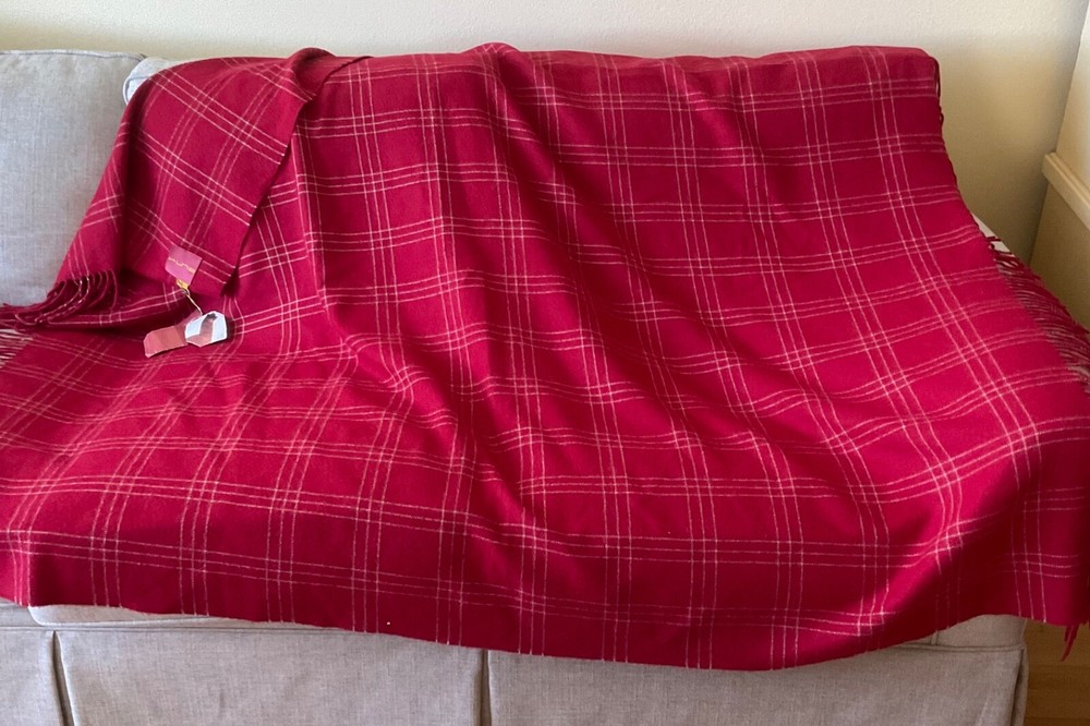 Kuna New 100% Baby Alpaca Throw 62×53 Fringe Peru Red Plaid Super Soft