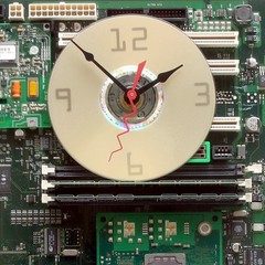 Recycled Apple MAC G4 Computer Motherboard Pendulum wall clock, mouse, PC, Time