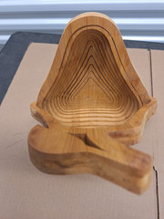 Bamboo Wood Pear Trivet Collapsible Basket, 14″x10″x1″, excellent condition!