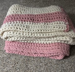 Vintage Handmade Afghan Pink /White Granny Crochet Throw Baby Blanket