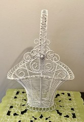 Shabby Chic White Wire/Metal Basket With Handle Porch/flowers/garden