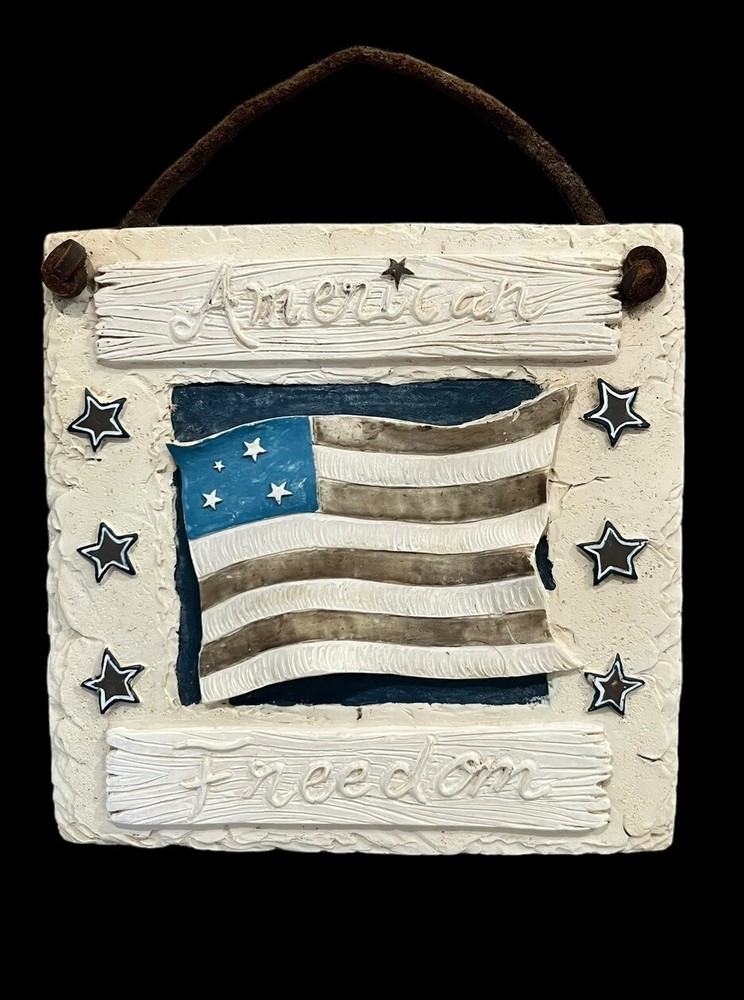 American Freedom Patriotic US Flag Stars Stripes Resin Wall Hanging Decor