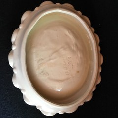 Candy Trinket Ceramic lidded dish hand decorated OVAL 1981 7.5″x6″x3″ PET RESCUE