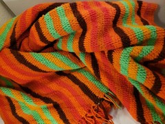 VTG 60s 70s Retro Groovy Knit Zigzag Afghan Bed/Couch Runner Fringe Neon 82×58