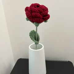 Red Roses Artificial Flowers Wool Crochet Flowers DIY Hand-Knitted Fake Flowers