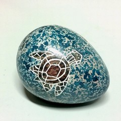 Solid Stone 3″ Turtle Egg Hand Etched Soapstone Art Vtg Cobalt Blue Kenya Craft