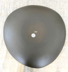 *New* Rina Menardi Triangolo Platter (Tripti 17″ x 16″) – Birch Craquele – $295