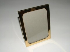Burnes State Street 5″ x 7″ Photo Frame, Gold-tone, Box, Age Unknown, pre-owned