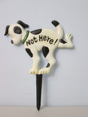 No Dog Poop Pee Yard Lawn Garden Sign Cast Iron Not Here 12″ NEW