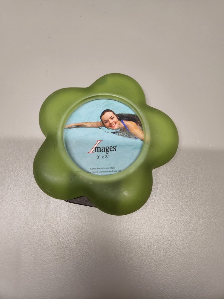 Images by Kohl’s Green Frosted Flower Photo Frame 3×3 Freestanding Desk Decor