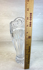 Oneida Crystal Southern Garden 10 Inch Rose Frost Flower Vase