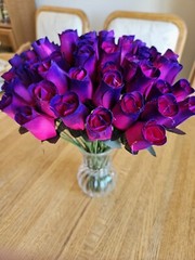 3 DOZEN – HOT PINK- PURPLE WOODEN ROSE BUDS 5 X 8 ARTIFICIAL FLOWERS
