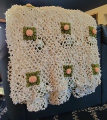 VTG Bed Cover Throw 126″ x 96″ Handmade Crochet 3D Daisy Reversible Double Sided