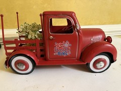 Vintage Summer Patriot Metal Pickup Truck (Red) RETRO Let Freedom Ring