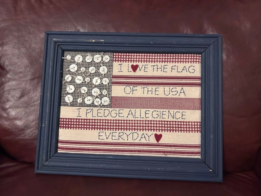 Handmade Framed Flag «I Love The Flag of the USA, I Pledge Allegiance Everyday»