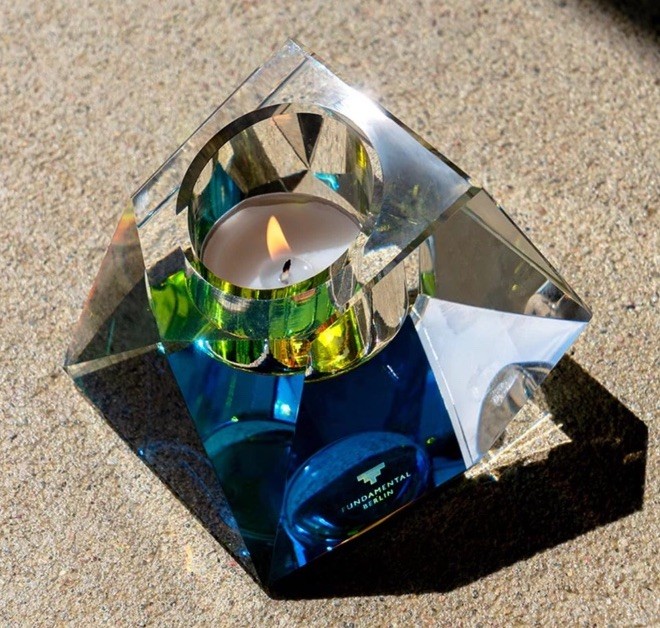 Regenbogen Irregular Tealight Fundamental Berlin–Crystal Glass – Modern Art Ex+