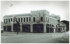 Ventura Theater Building (1950s) * Print * Main St at Chestnut St before remodel