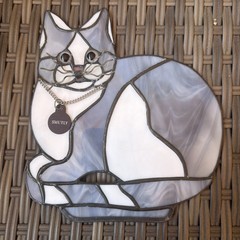 Stained Glass Cat White/Gray with Metal Whiskers Intricate Details w/Pet Tag