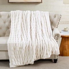 Stretchy Faux Fur Throw Blanket Luxurious Soft Warm Reversible Micromink Blanket