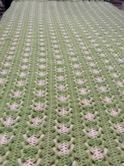 VTG Crochet Granny Square Blanket Green White Fringe Cottage Grandma 83X63 In