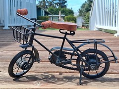 Home Decor Retro Black Bicycle w/ Wooden Seat /Handles Working Pedals, See VIDEO