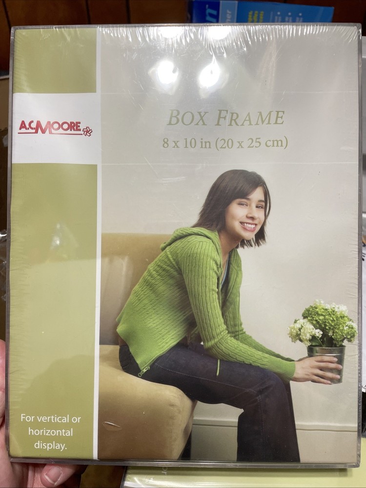 AC Moore Box Frame 8×10 Acrylic Vertical Or Horizontal Display Sealed