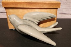 Sparrow Wall Plaques Crazed Ceramic,Set Of Two. Gray Color, Great Condition.