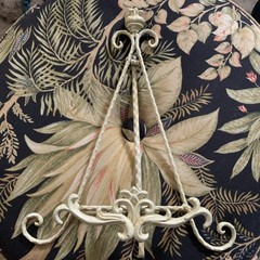 Vintage Photo Picture Easel Beige/Cream Metal