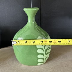 Crate & Barrel Brin Vase Ceramic Green Floral MCM Style 8.5 “ x 6” MINT cond.