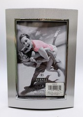 Burnes of Boston Silver Colored Photo Frame 4×6 Photo Vertical or Horizontal