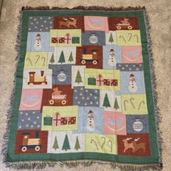 Martha Stewart Everyday Christmas Tapestry light-weight Throw Blanket 59×50”