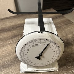 Shabby Chic Scale Decor. Metal. New In Box
