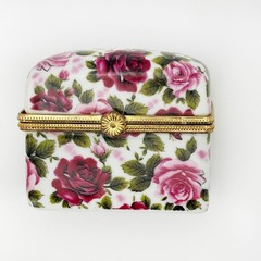 Pink Roses Porcelain Jewelry Keepsake Box Gold Hinged Trim Floral Chintz China