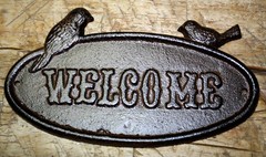 Cast Iron Antique Style Bluebird WELCOME Plaque Garden Sign Wall Decor Birds