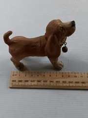 Small Dog Figurine – very cute – pre owned
