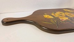 VTG 1981 Hand Painted Wooden Cutting Board Wall Decor Flower Design – Signed